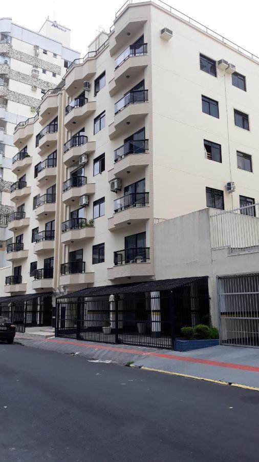 Apartment Aconchegante Apto 02 Quartos - Rua 906 -